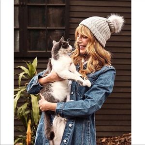 Jules Kae Pom Beanie. NWT